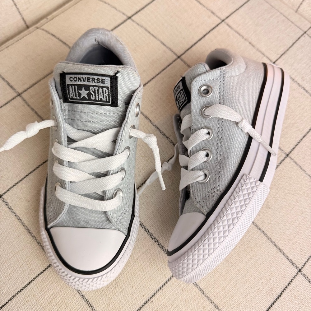 Converse Chuck Taylor All Star Pull On Laces Kids Gray Sneakers 13 NWT